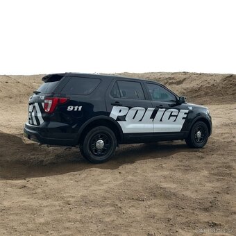 🚨 POLICAJNÝ ŠPECIÁL FORD EXPLORER INTERCEPTOR 2019 z USA - 4