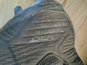 Kopačky vel. 40 (stélka 26cm) - 4