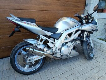 Suzuki SV 1000 - 4