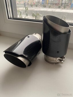 KONCOVKA VÝFUKU CARBON LESKLÁ - 4