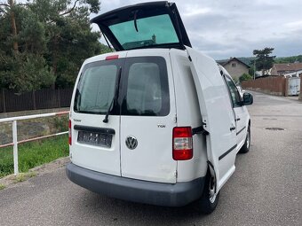 VW Caddy 1,9 TDi střešní okno - 4