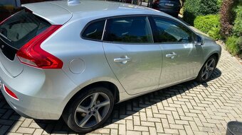 Volvo V40 - 4