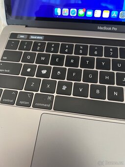 MacBook Pro 13" 2019, i5 1,4GHz , 256GB 8GB RAM - 4