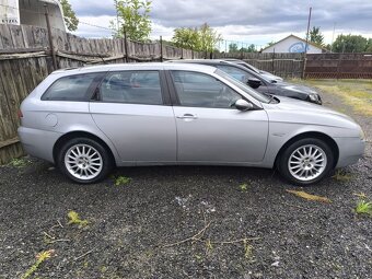 ALFA ROMEO 156 1,8i 16 v-twin spark - 4