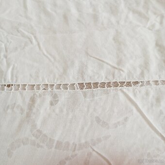 Starožitný ručně vyšívaný bílý přehoz 300 x 200 cm - neporuš - 4