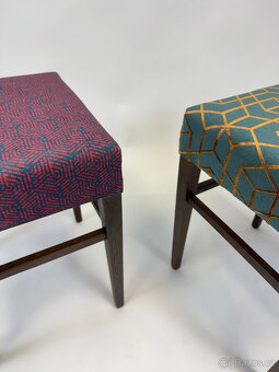 2 velké stoličky po renovaci, luxusní látky - 4