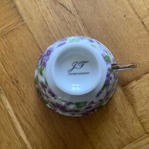 Porcelánová sada JT limited edition fialky – dárkový box - 4