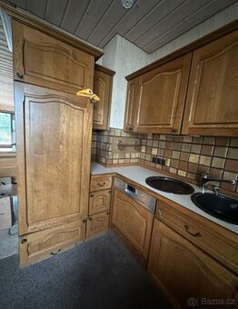 Dubová rustikální linka včetně spotřebičů, 5045 - 4