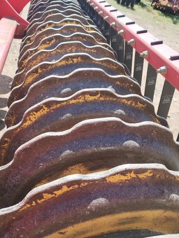 diskový podmítač väderstad carrier 400 - 4