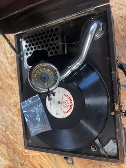 GRAMOFON NA KLIKU MOZART 1920 - 4