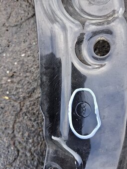 Mini cooper pravy blatnik r56 - 4