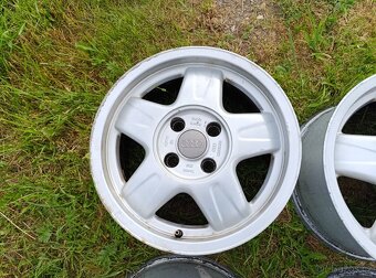 Prodám sadu ALU disků R15 z Audi 80 - 4