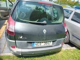 Renault Scenic 1.9 dci 88kw - 4