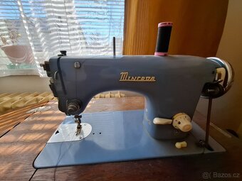 Šicí stroj - 4