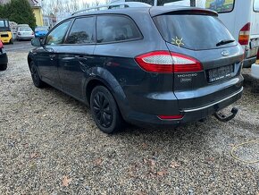 Ford Mondeo 1.6 - 4
