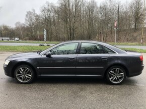 Audi A8 4,2MPI 246kw - 4