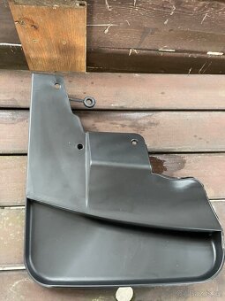 Zasterky, lapace necistot Jeep - 4