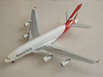 Airbus 380 Qantas, Aibus 330 Hawaiian, Herpa 1:200 - 4