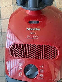 Vysavač Miele - 4