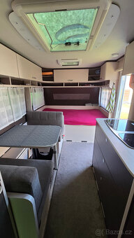 Karavan Dethleffs 495QSK - palandy - 4