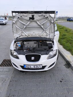 Seat Leon 1.6 TDI - 4
