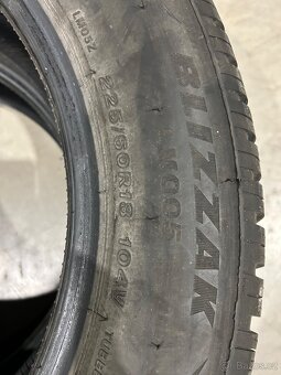 Zimní 225/60 R18 104V Bridgestone Blizzak - 4