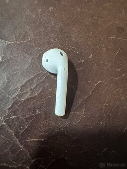 apple airpods 2 gen leva strana - 4