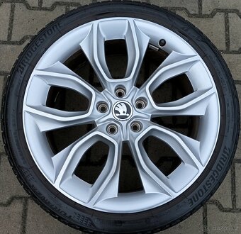 Originál sada disků Škoda Karoq 5x112 R19 Crater - 4
