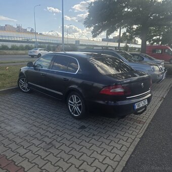 Škoda superb 2.0tdi 103kw R.2008 - 4