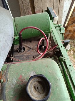 Traktůrek s motorem Trabant - 4