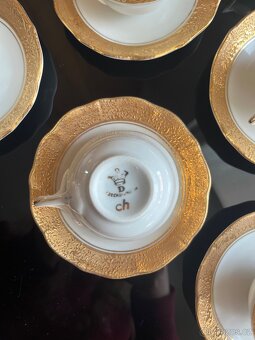 Originální sada porcelánu se zlatým dekorem - 4