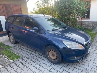 Ford Focus 1.6 tdci combi Na nahradni dily - 4