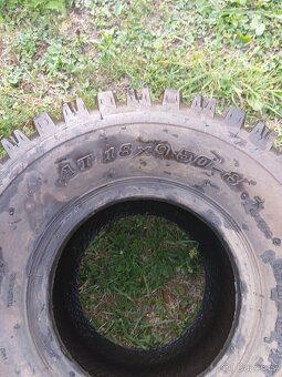 Pneu na čtyřkolku - 4