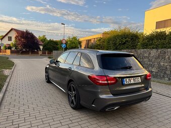 Mercedes Benz C250D 4MATIC AMG 9G-Tronic - 4