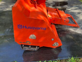 Sněhová fréza Husqvarna - 4