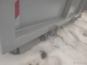 Prodám hákový suťový kontejner AVIA 4m3 - 4