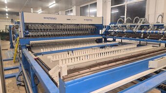 Linka na vyrobu 3D a 2D panelů. - 4