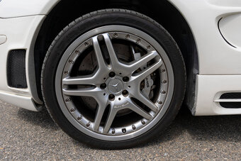 Mercedes-Benz SL 55 AMG PERFORMANCE - 4