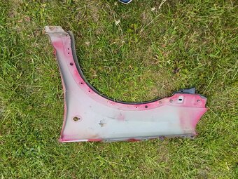 Přední blatník - 4