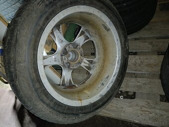 ALU kola Volkswagen 5x120 8Jx17 et35 - 4