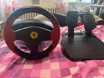 Volant Ferrari - 4