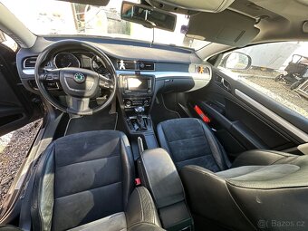 Škoda Superb Combi 3.6fsi 4x4 DSG 2009 - 4
