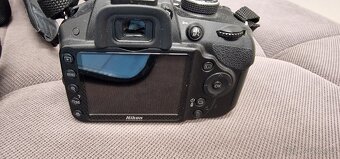 Nikon D3200 - 4