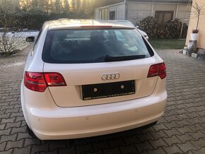 AUDI A3 1.6 TDI SPACEBAG, AUTOMAT - 4