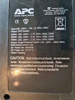 Záložní zdroj APC Back-UPS ES 400 - 4