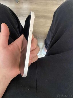 iPhone 13 - 4