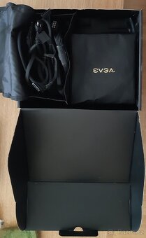 EVGA Supernova P2 650W - 4
