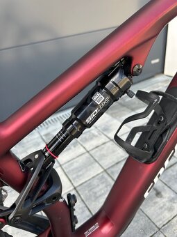 SPECIALIZED EPIC 8 EXPERT vel L - 4
