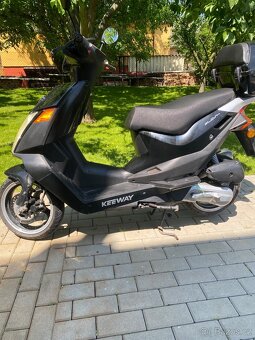 Skutr Keeway Flesch - 4
