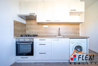 Pronájem bytu v osobním vlastnictví 2+1 s balkónem, 50 m2 na - 4